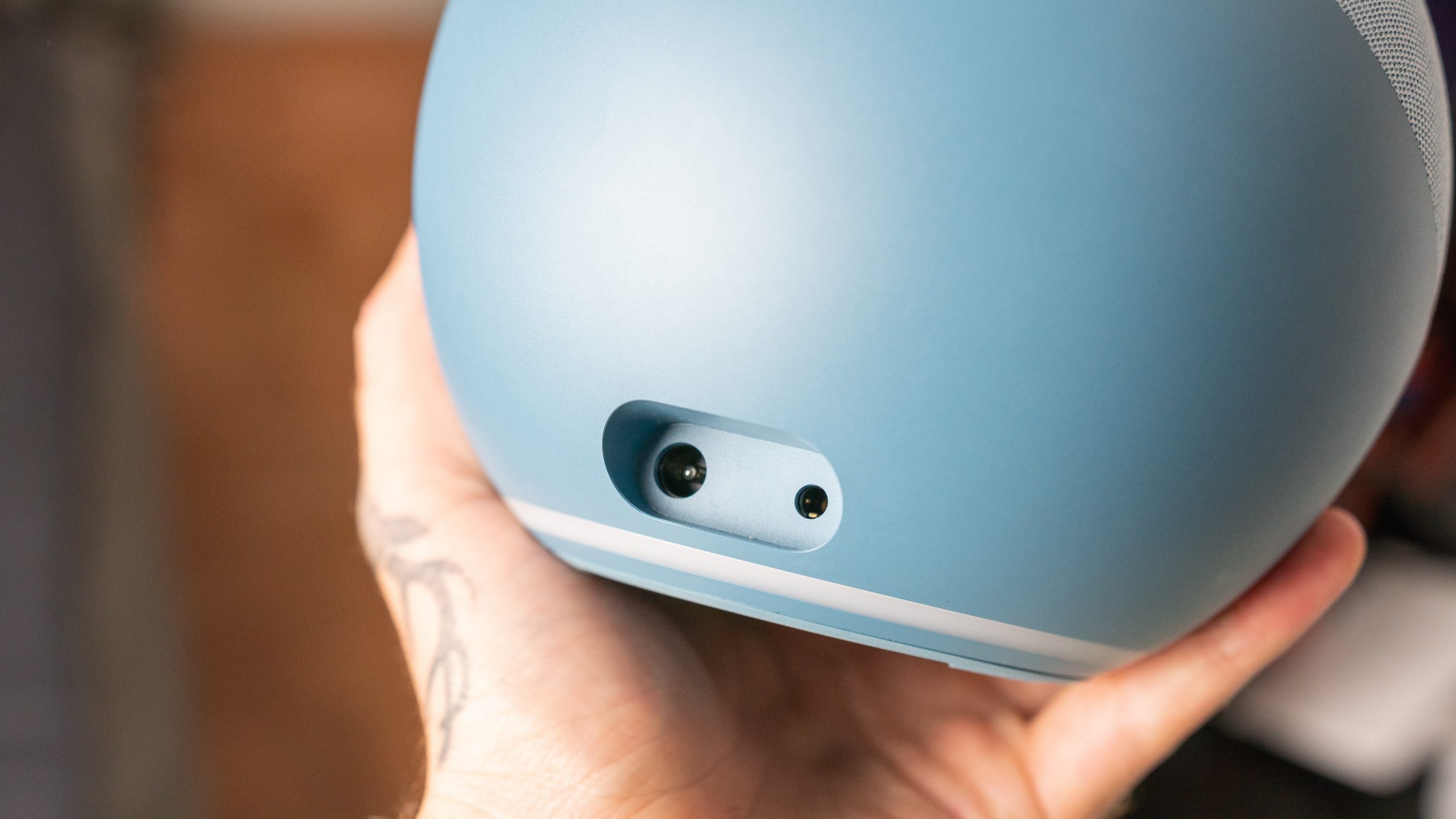 Amazon Echo 4th gen inputs The power input and aux input on the back of the Amazon Echo (4th gen.)