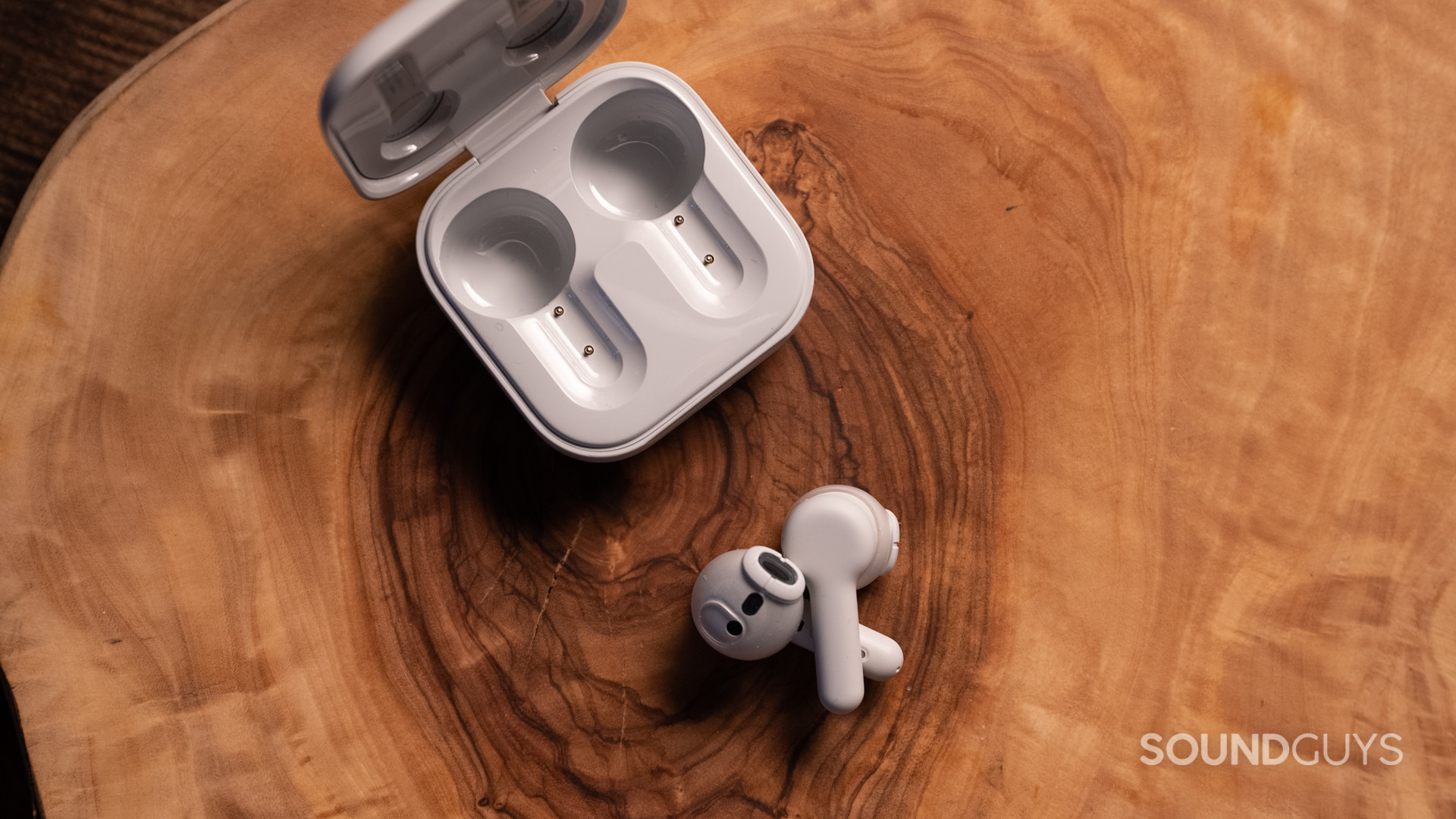 amazon-echo-buds-2023-hero
