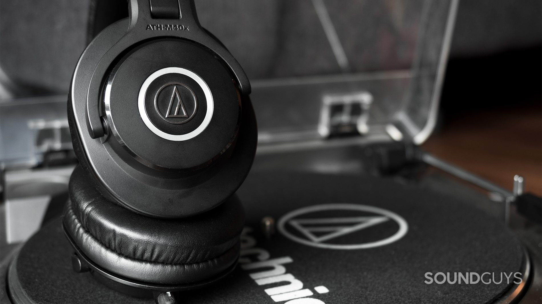 Audio Technica_ATH-M40x_LK_2 The Audio-Technica ATH-M40x wired studio headphones on an Audio-Technica turntable.