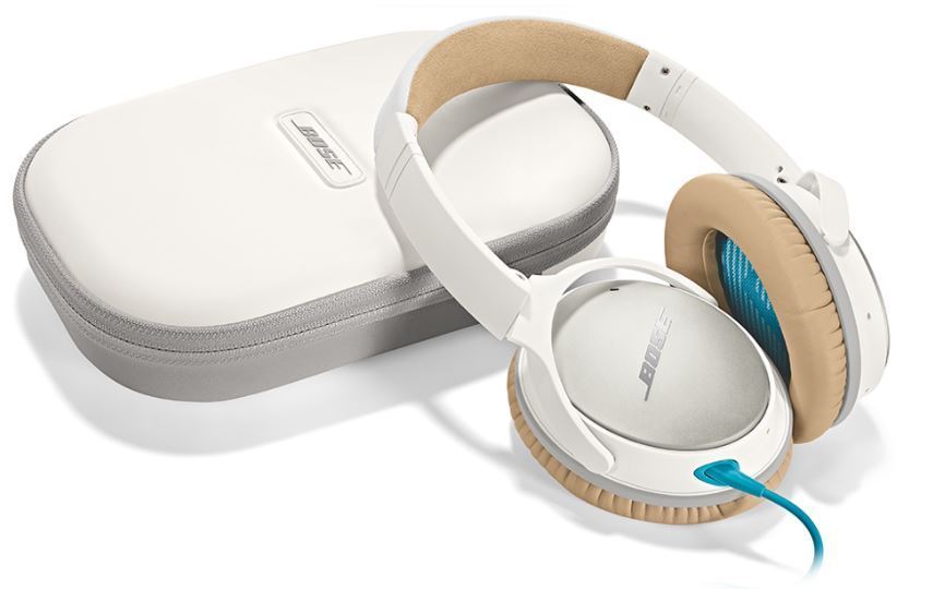 bose-quietcomfort-25-headphones-deal-news.jpg A manufacturer photo of the Bose QuietComfort 25 active noise canceling headphones.
