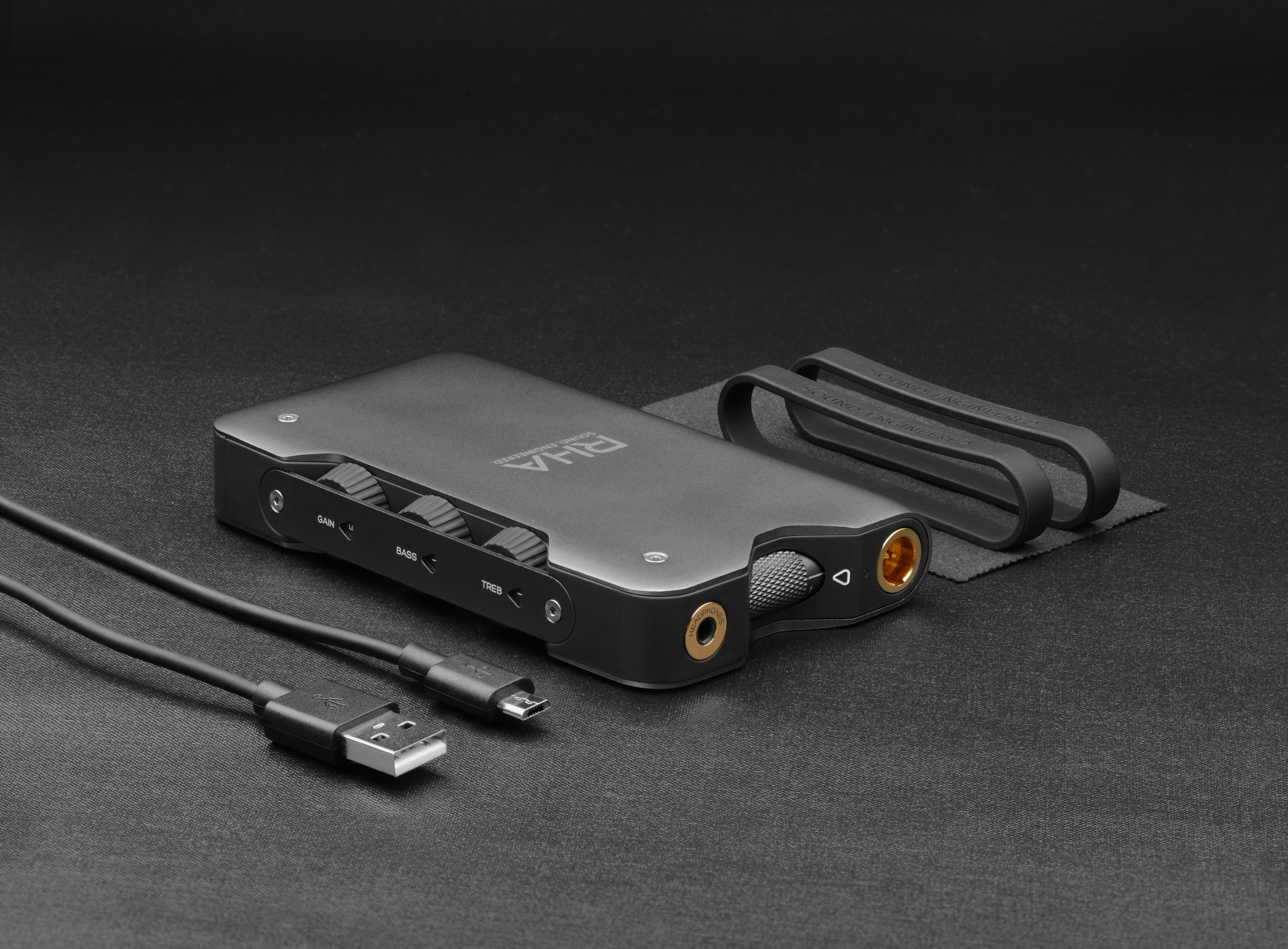 Dacamp-access-Master A photo of an amplifier.