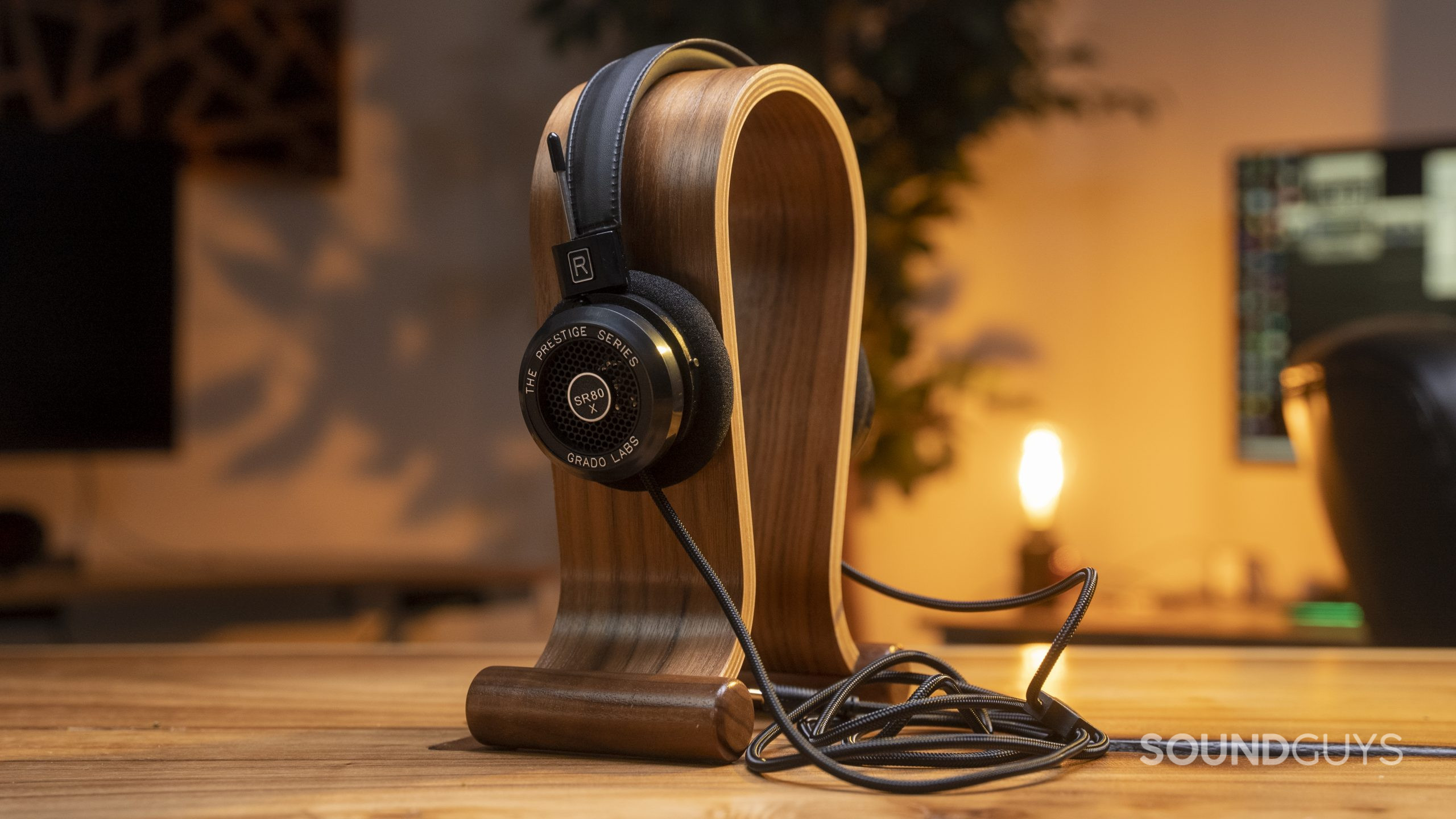 Grado Labs SR80x side Grado Labs SR80x from the side fitted over a headphone stand.