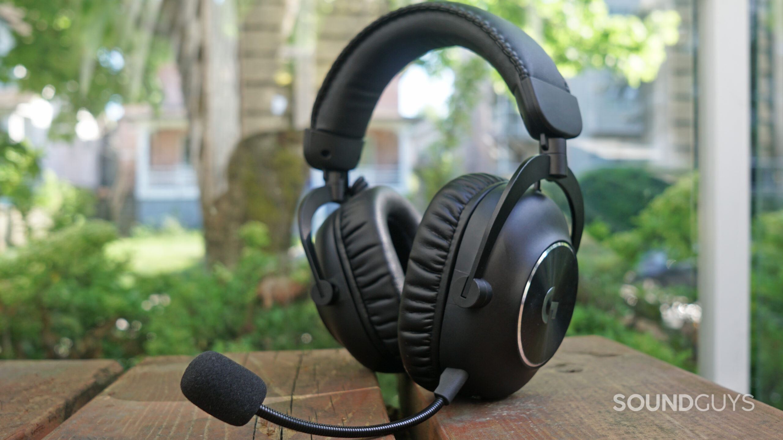 Logitech-G-Pro-X2-Lightspeed-feature-shot Image of a Logitech G Pro X2 Lightspeed headset resting on a table
