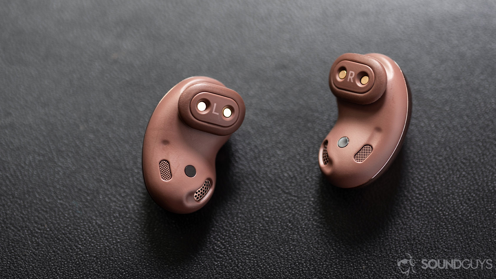 Samsung Galaxy Buds Live noise canceling true wireless earbuds air vent speakers A picture of the Samsung Galaxy Buds Live noise canceling true wireless earbuds wing tips, air vents, and IR sensors.
