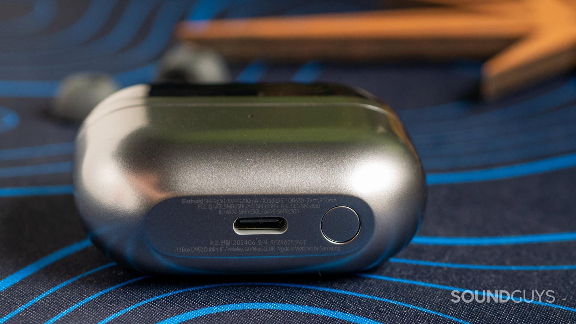 samsung-galaxy-buds3-pro-case-bottom A photo of the underside of the Samsung Galaxy Buds3 Pro's charging case.