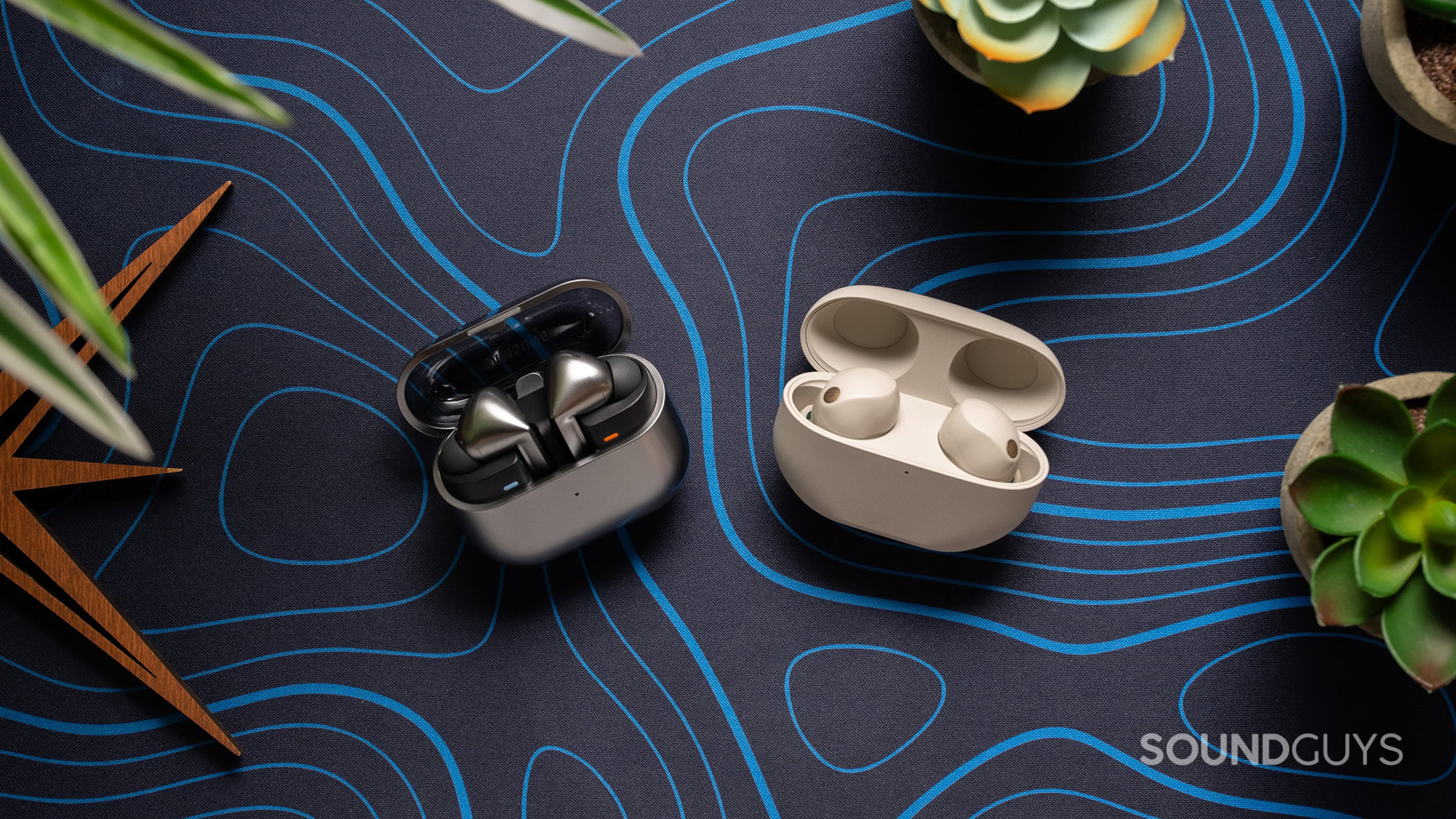 Samsung Galaxy Buds3 Pro vs Sony WF-1000XM5 Samsung Galaxy Buds3 Pro next to Sony WF-1000XM5.