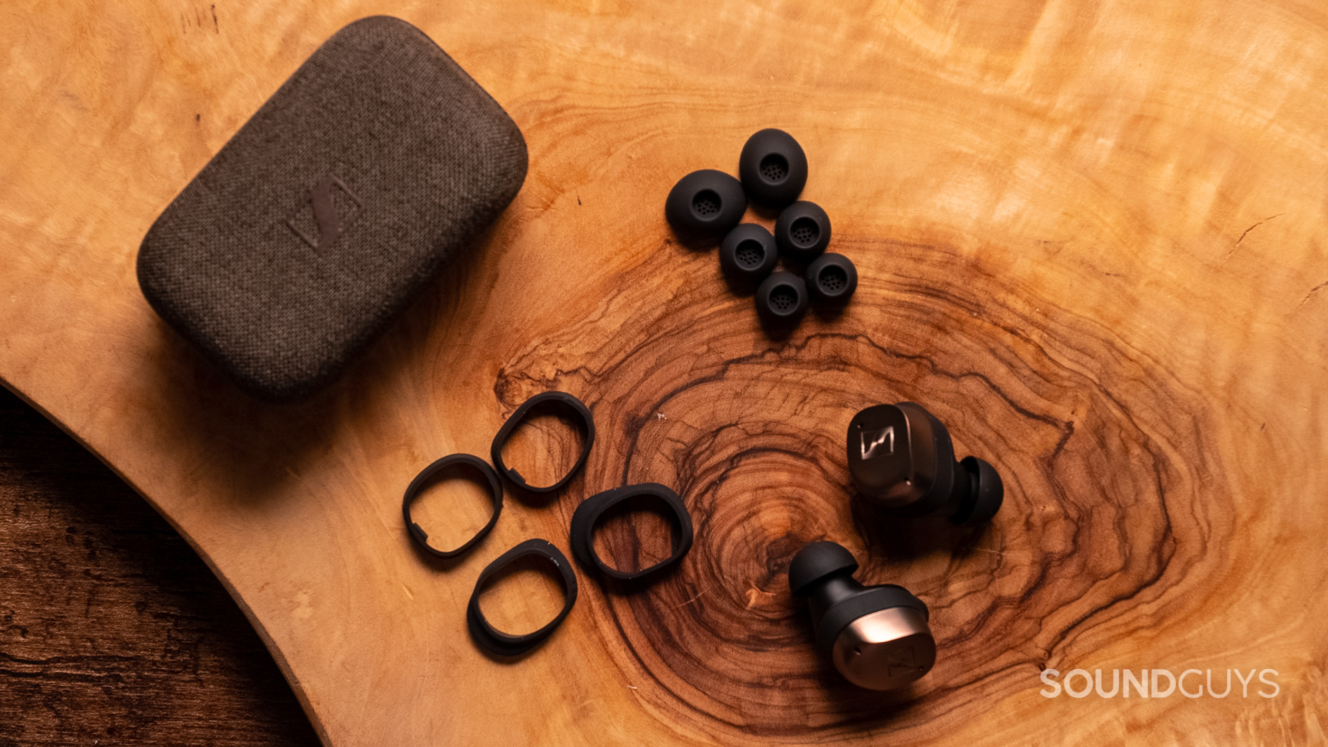 sennheiser-momentum-true-wireless-4-contents A photo of all the accessories included with the Sennheiser MOMENTUM True Wireless.
