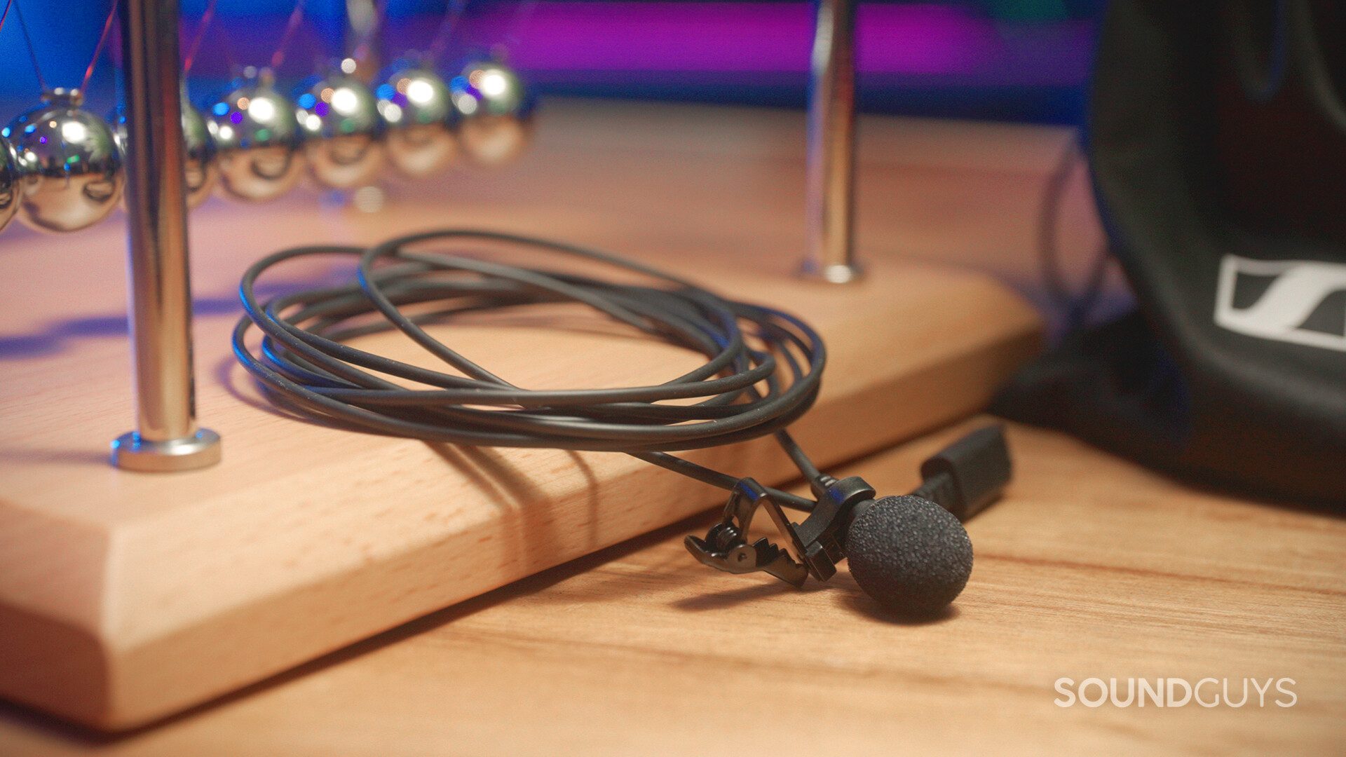 Sennheiser XS Lav USB-C_2 The Sennheiser XS Lav USB-C on top of Newton's Cradle.