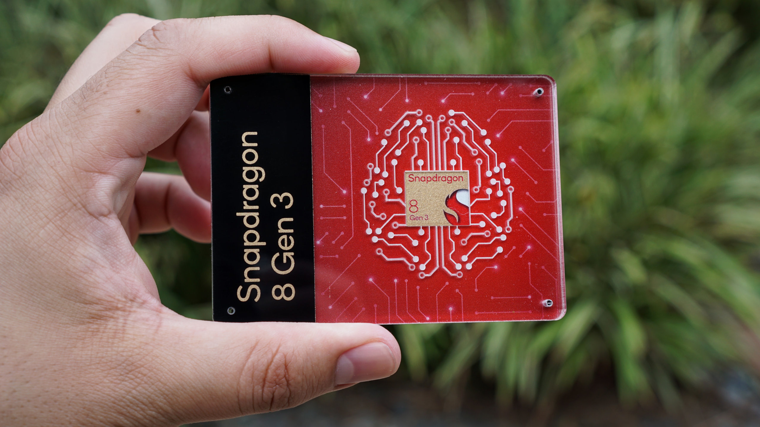 Snapdragon-8-Gen-3-chip-resized A photo of the Qualcomm Snapdragon 8 Gen 3 chip.