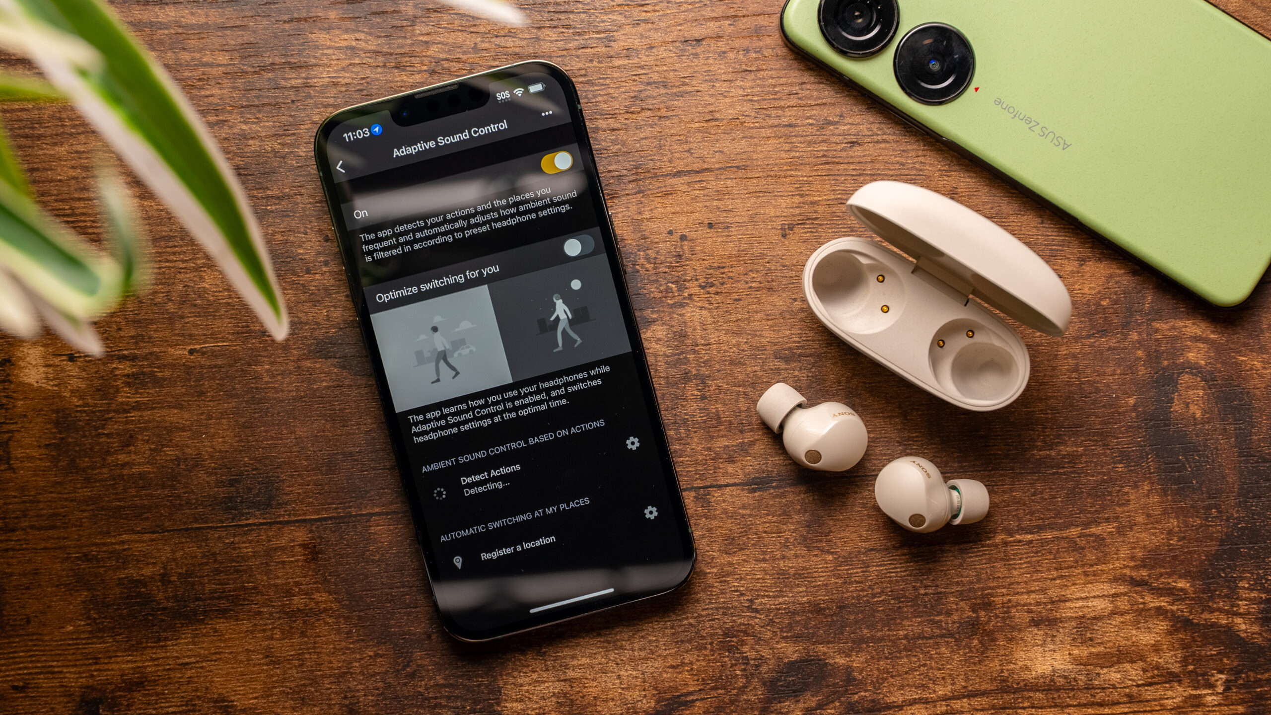Sony WF-1000XM5 app adaptive sound The Sony Headphone Connect app shows adaptive sound for the WF-1000XM5.